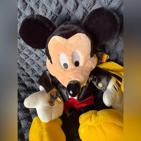 RARE Disney PAL Micky Mouse Special Edition INTERACTIVE 12